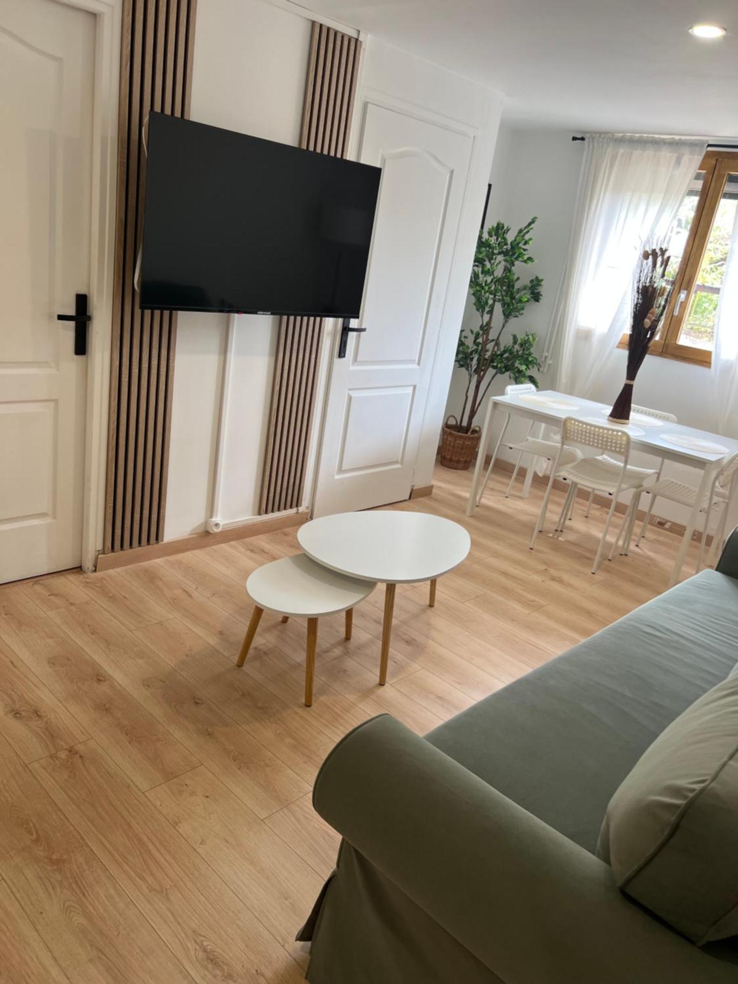 Appartement Pres De Paris, Disney & Cdg Tremblay-en-France Dış mekan fotoğraf